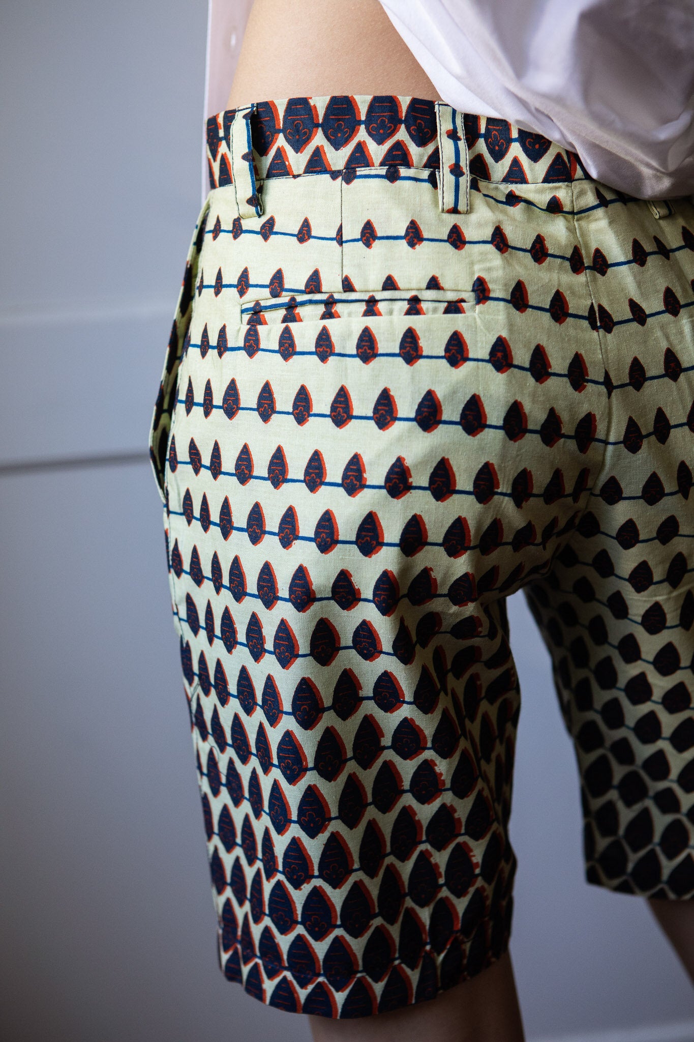50% SALE | Shorts Leafs
