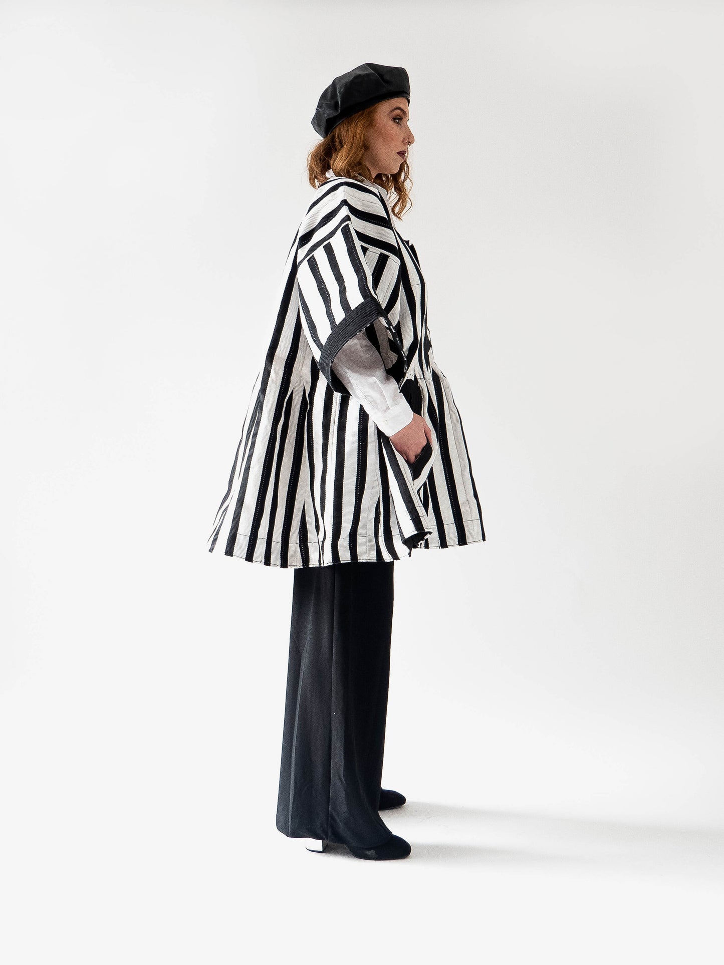 50% SALE | Batakali - Black and White