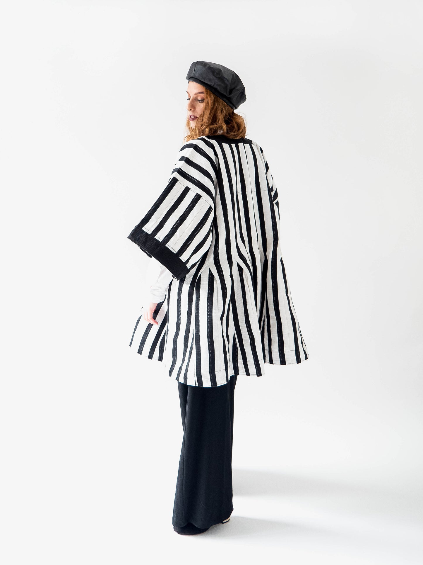 50% SALE | Batakali - Black and White
